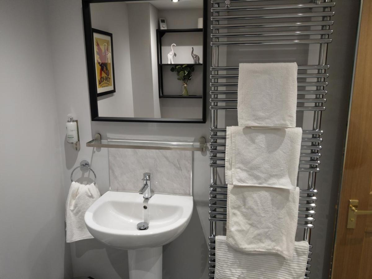 27 High Street Apartments Husbands Bosworth Eksteriør bilde